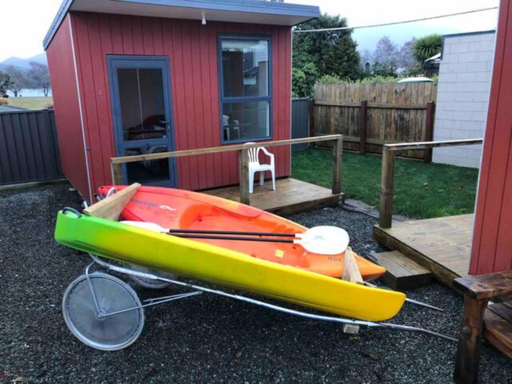 Te Anau Holiday Home - Free Wifi - Free Bikes & Kayaks - Short Walk To Lake & Town - Top Views Exteriör bild