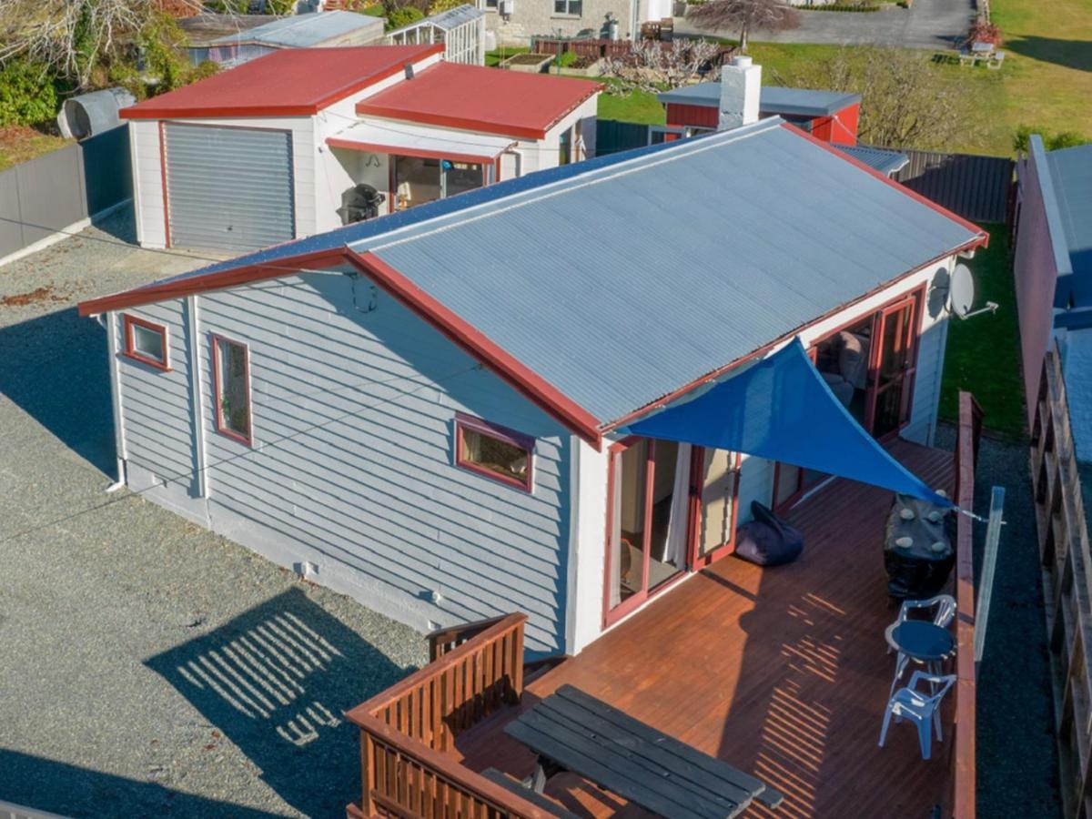 Te Anau Holiday Home - Free Wifi - Free Bikes & Kayaks - Short Walk To Lake & Town - Top Views Exteriör bild
